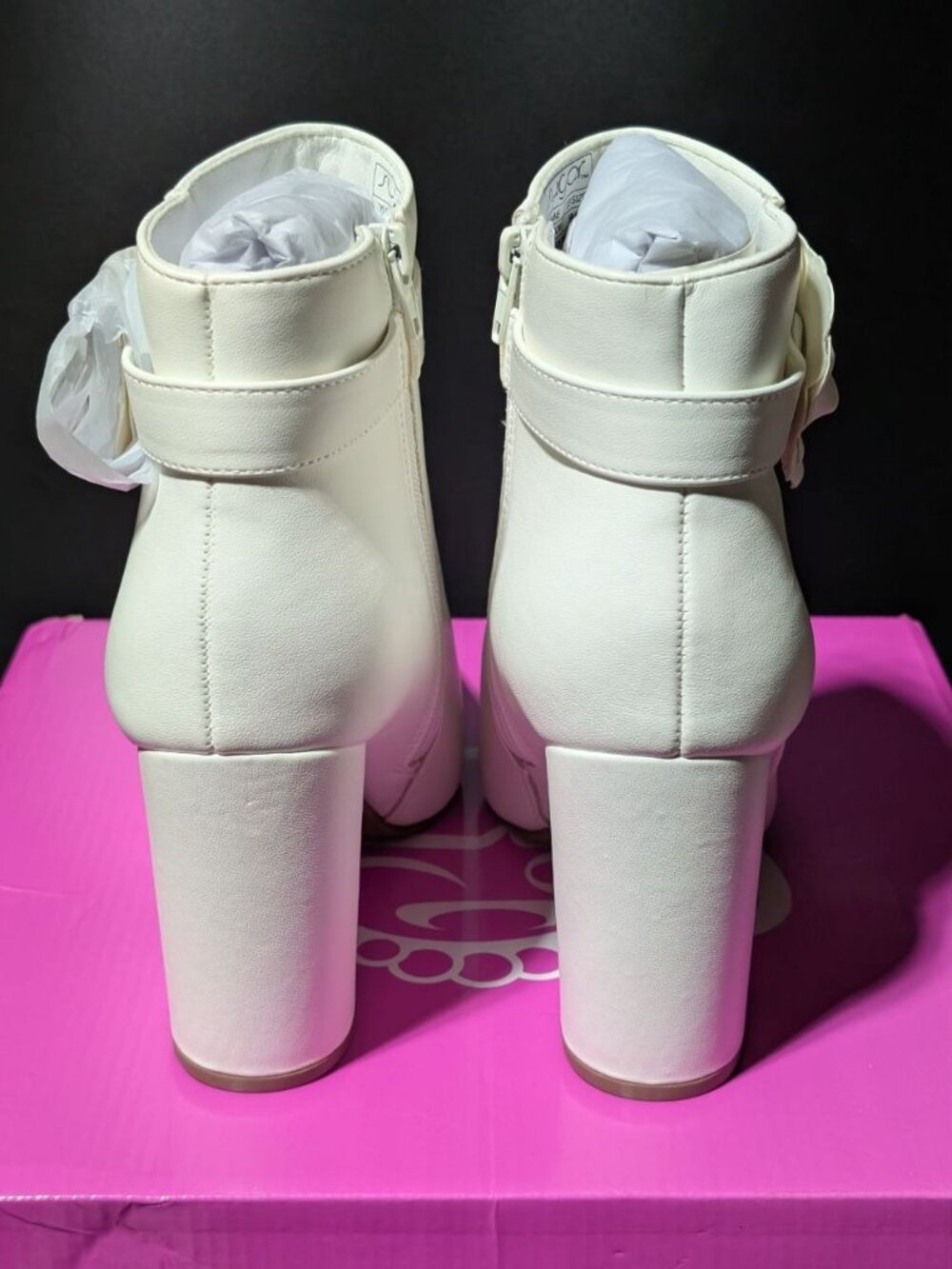 Sugar Evvie Bloom Ankle Booties White US Size 9 - Picture 5 of 12